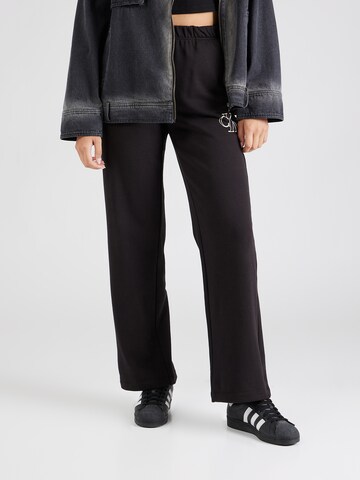 Calvin Klein Jeans Loosefit Hose in Schwarz: Vorderseite