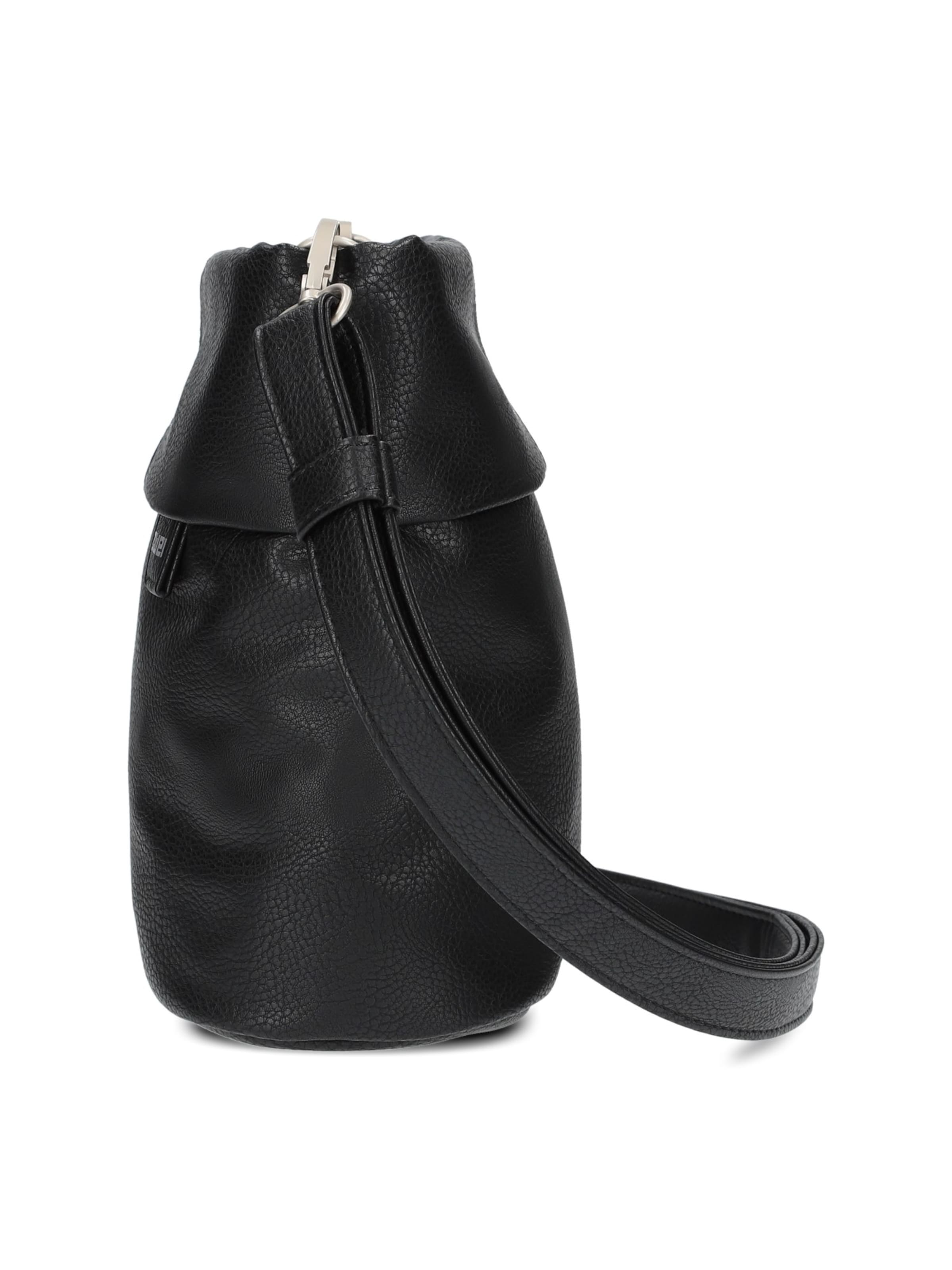 ZWEI - Bolso de hombro 'MADEMOISELLE.M M8' en negro