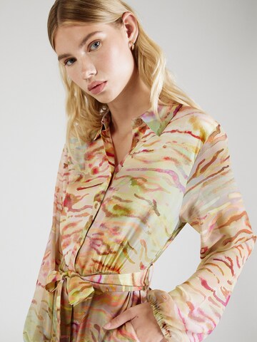 Rochie tip bluză de la Riani pe mai multe culori