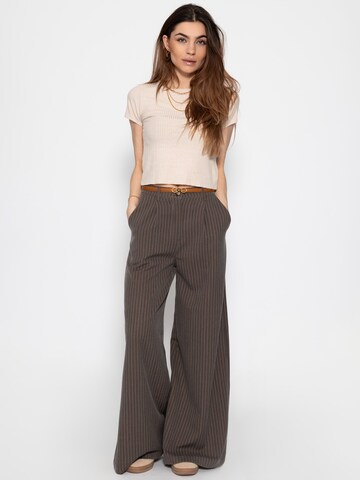 SASSYCLASSY Shirt‌‌‌‌‌‌ in Beige
