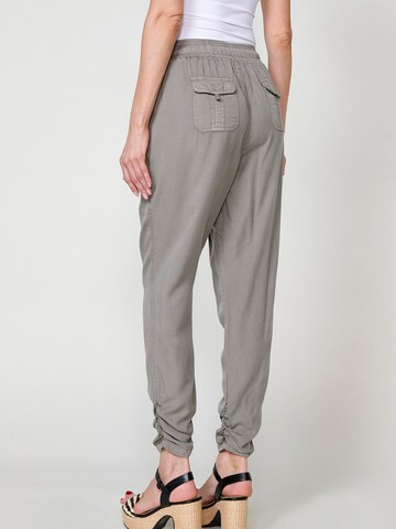 regular Pantaloni di KOROSHI in grigio