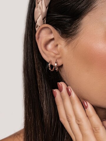 Hey Happiness Earrings 'Medium Band' in Gold