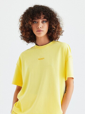 Rockupy Shirt 'Lillith' in Yellow