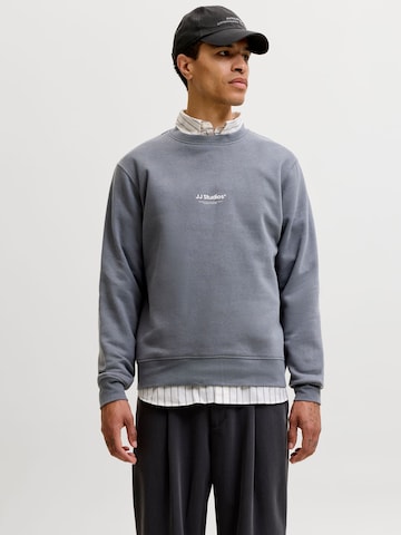 JACK & JONES Sweatshirt 'JJESoho' in Grijs: voorkant