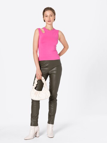 NU-IN Top in Roze