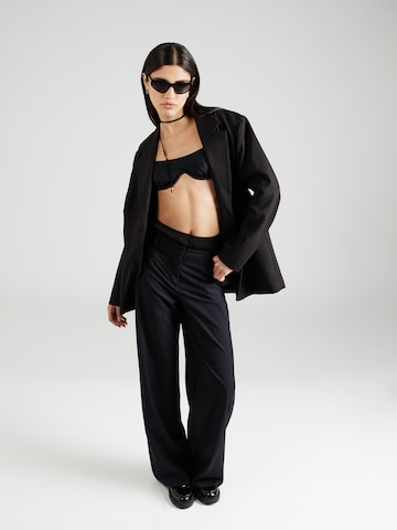 Blazer 'Tammie' Gina Tricot en noir