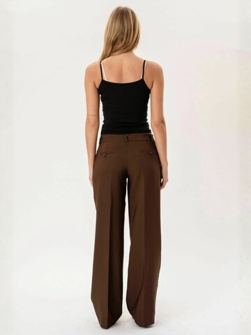 It's May Regular Trousers ' Low ' in Brown