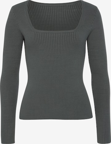 LASCANA Sweater in Green: front