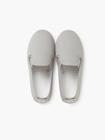 Sneaker di Pisamonas in grigio