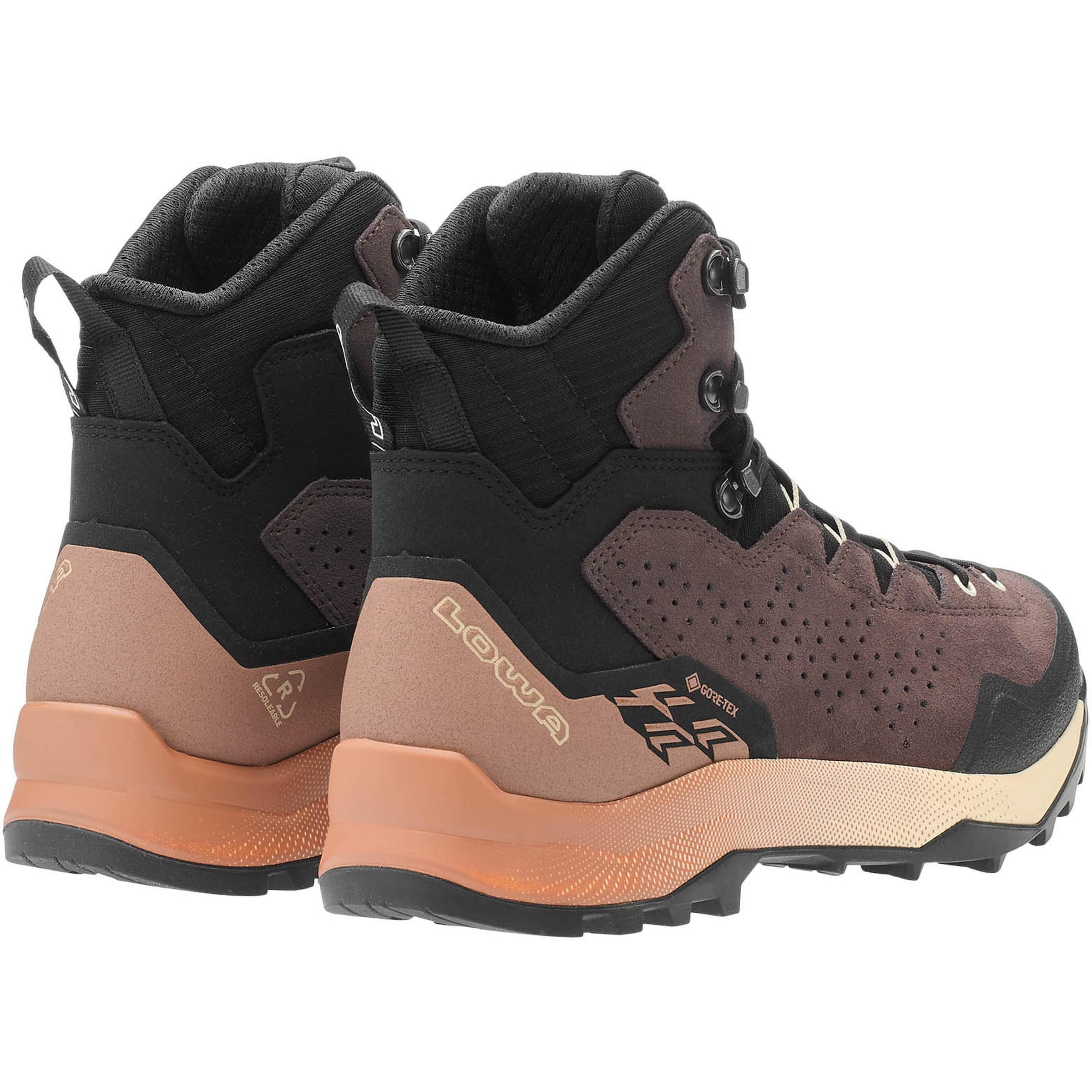LOWA Boots 'Explorer' in Braun