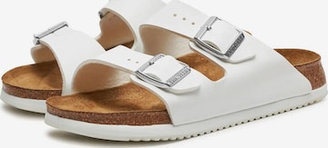 BIRKENSTOCK Sandale in Weiß: Vorderseite