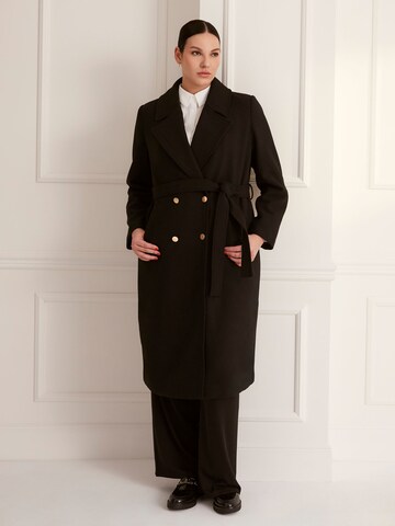 Guido Maria Kretschmer Curvy Between-season jacket 'Kelsey' in Black: front