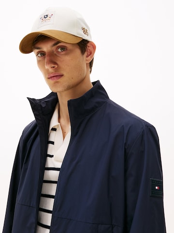 TOMMY HILFIGER Cap in Beige: front