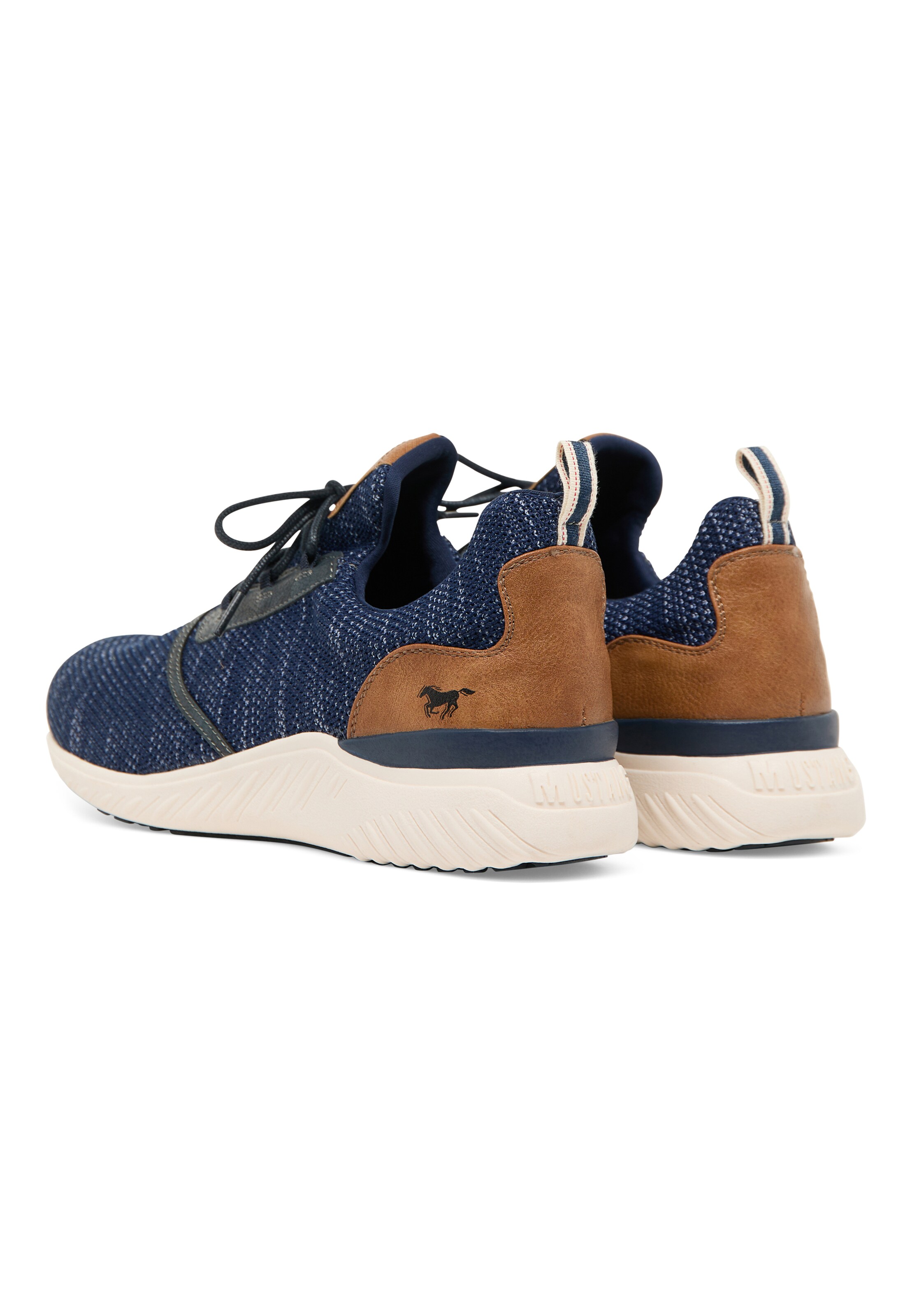 MUSTANG Sneakers in Blue