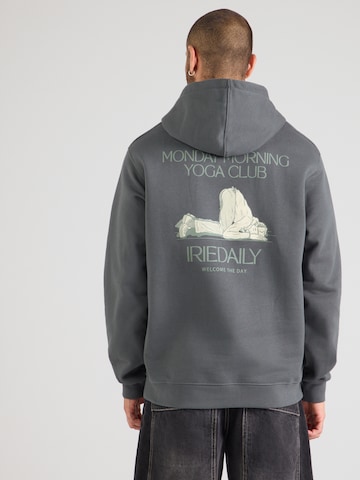 Sweat-shirt 'Monday Yoga' Iriedaily en vert : devant