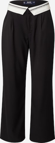 HOLLISTER - Pierna ancha Pantalón plisado 'EMEA' en negro: frente