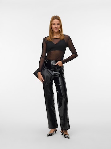 VERO MODA Bő szár Farmer 'VMTESSA' - fekete