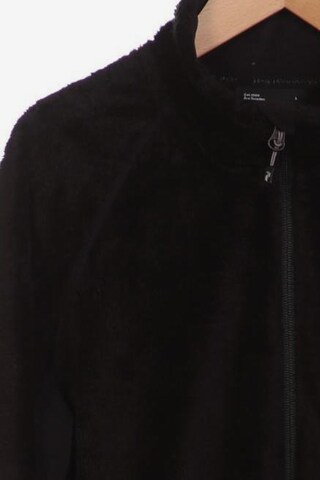 PEAK PERFORMANCE Sweatshirt & Zip-Up Hoodie in L in Black