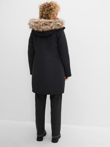 Cappotto di mezza stagione di bonprix in nero