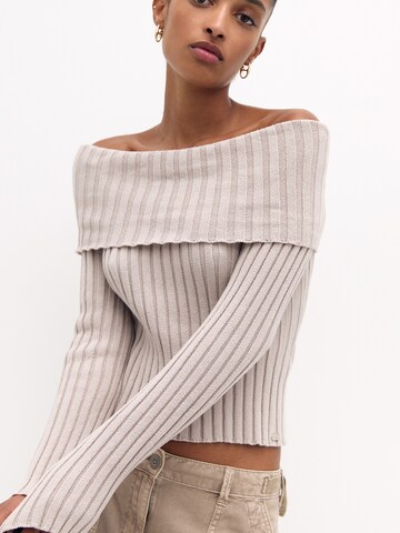 Pull&Bear Neulepaita värissä beige