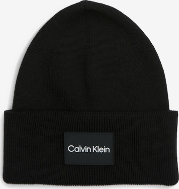 Calvin Klein Čepice – černá: přední strana