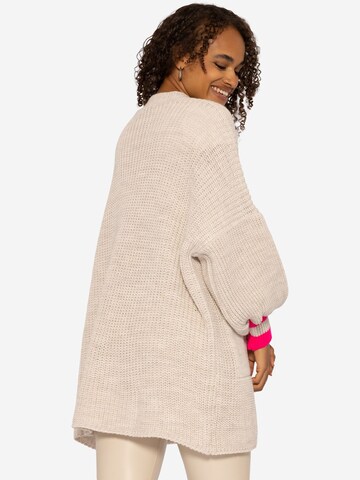 SASSYCLASSY Strickjacke in Beige