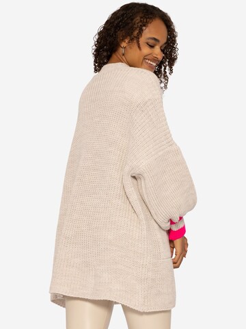 SASSYCLASSY Strickjacke in Beige