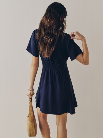 Robe Next en bleu