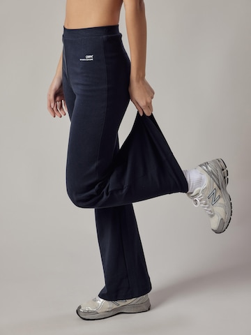 évasé Leggings 'Panta Jazz in Interlock' OWN Off With Nature en bleu