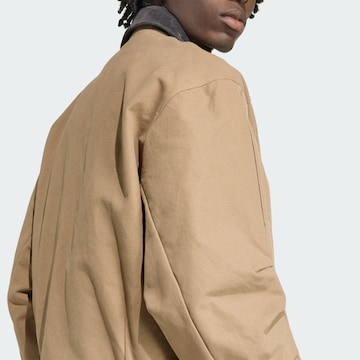 ADIDAS ORIGINALS Jacke 'Premium Essentials' in Grün