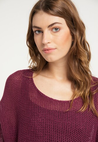 Usha Sweater in Red