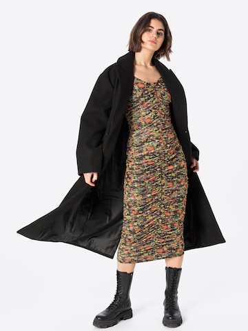 Robe Warehouse en noir