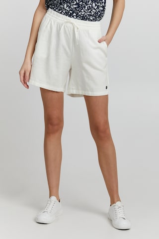 Oxmo Loose fit Pants 'Algea' in White: front