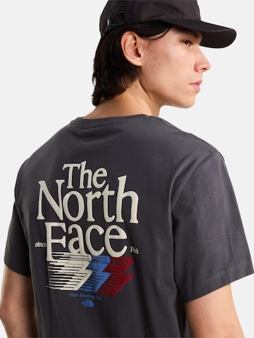 Maglietta 'Retro Trail' di THE NORTH FACE in grigio