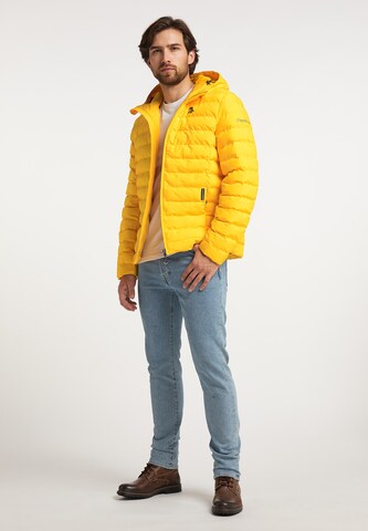 Veste d’hiver Schmuddelwedda en jaune