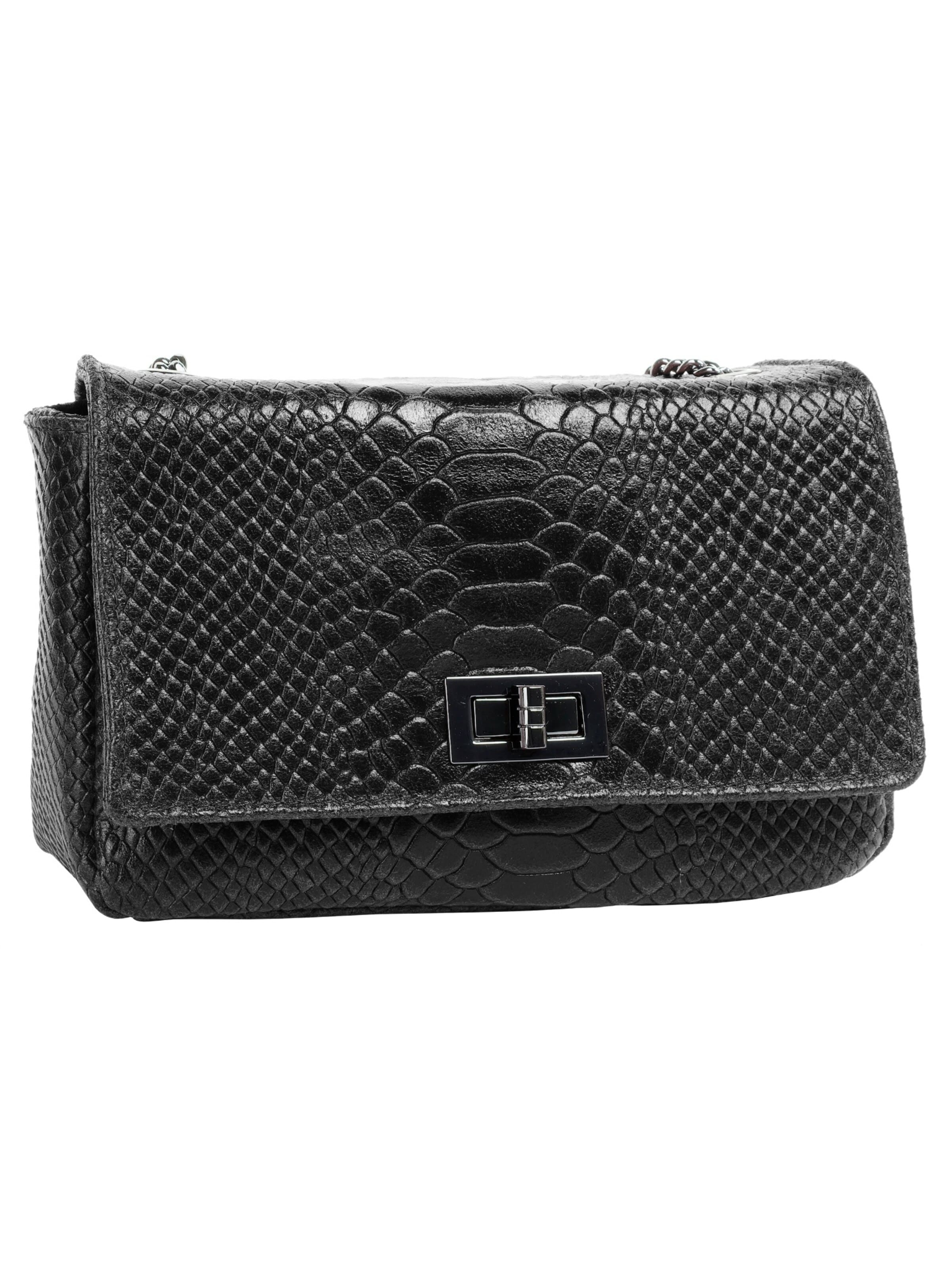 Cluty Crossbody Bag in Black