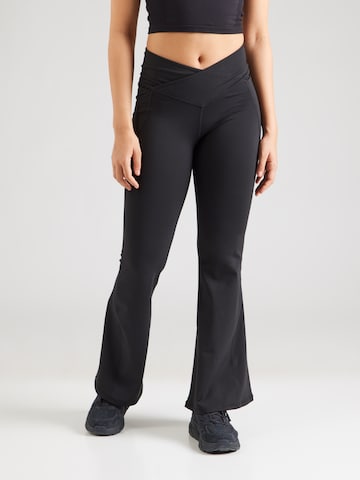 évasé Pantalon de sport 'OASIS' Fabletics en noir : devant