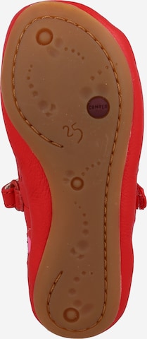 Chaussures ouvertes CAMPER en rouge