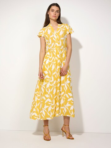 MORE & MORE Dress in Yellow: front