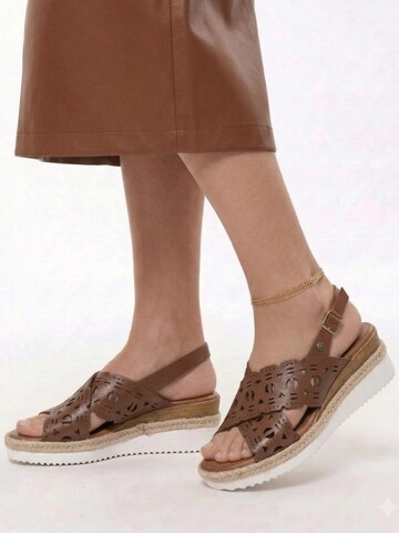 Maciejka Sandals 'P7502-29/00-0' in Brown