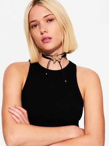 Collana di Bershka in nero: frontale