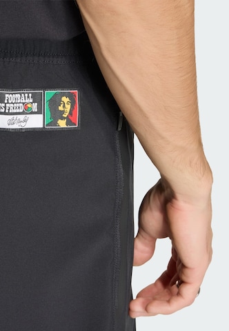 ADIDAS PERFORMANCE - regular Pantalón deportivo 'Jamaika x Bob Marley' en negro
