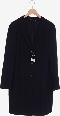 Evelin Brandt Berlin Jacket & Coat in XXXL in Blue: front