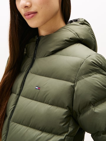 Tommy Jeans Jacke in Grün