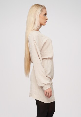 Robe Cloud5ive en beige