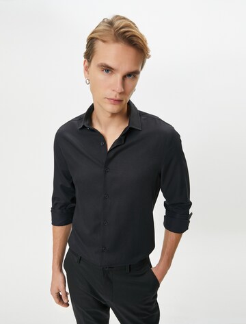 Koton Regular Fit Hemd in Schwarz