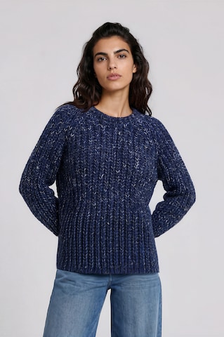 Milano Italy Sweater in Blue: front