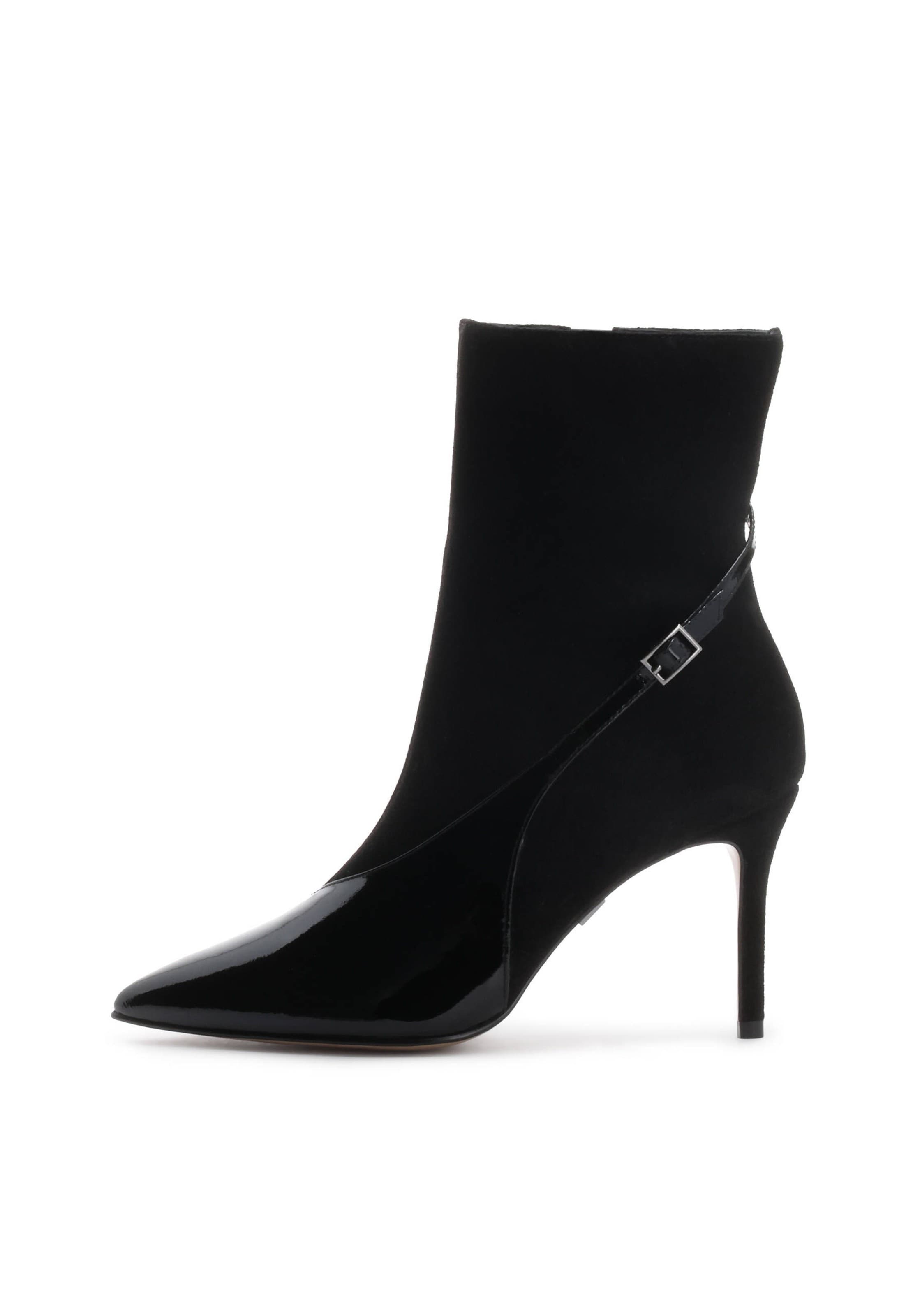 Kazar Μποτάκι σε μαύρο: μπροστά