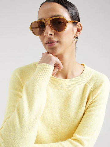 VERO MODA Sweater 'Doffy' in Yellow