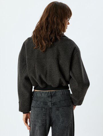 Koton Jacke in Grau